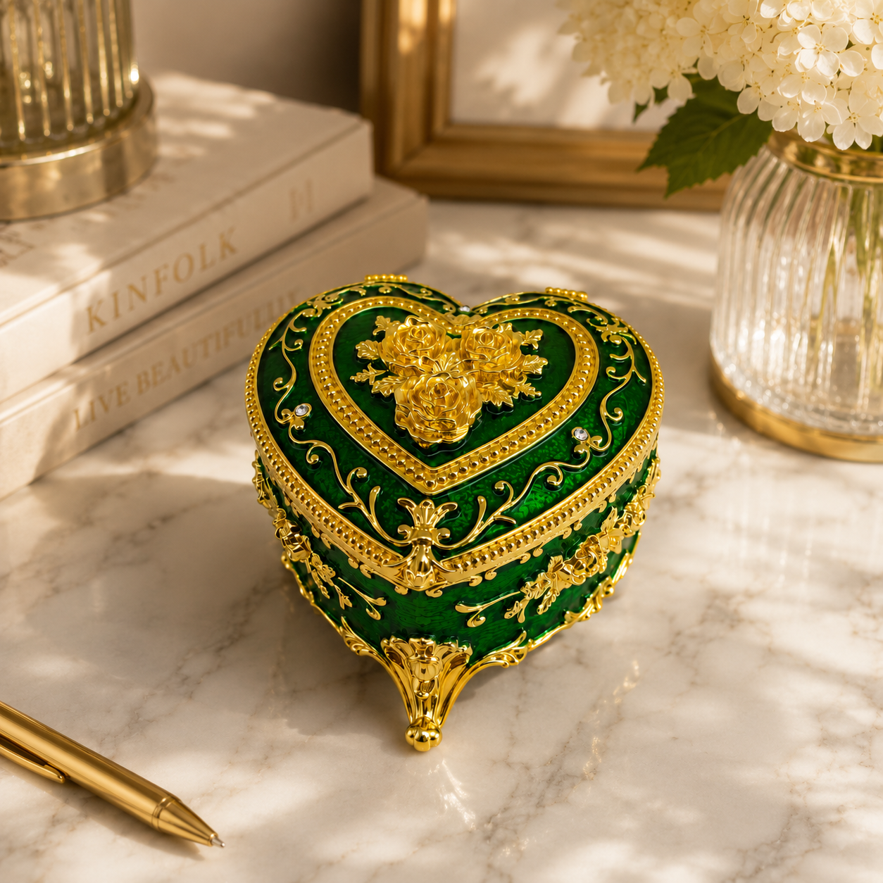 Kalp Şeklinde Mücevher Kutusu Gold İşlemeli Kristal Taşlı Takı Kutusu | 6x9 cm | 5 Renk Seçeneği